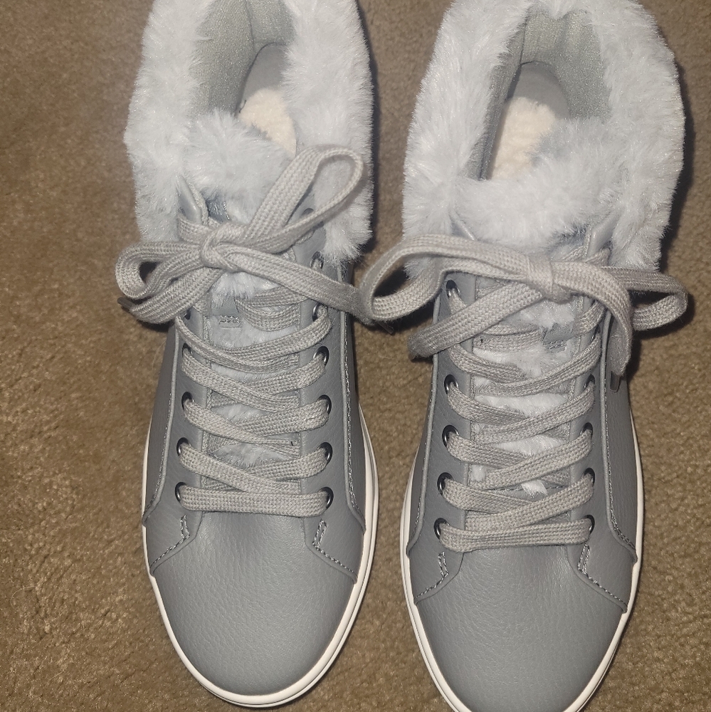 Koolaburra by Ugg fur lined & topped Booties, sz 6.5, NWOT